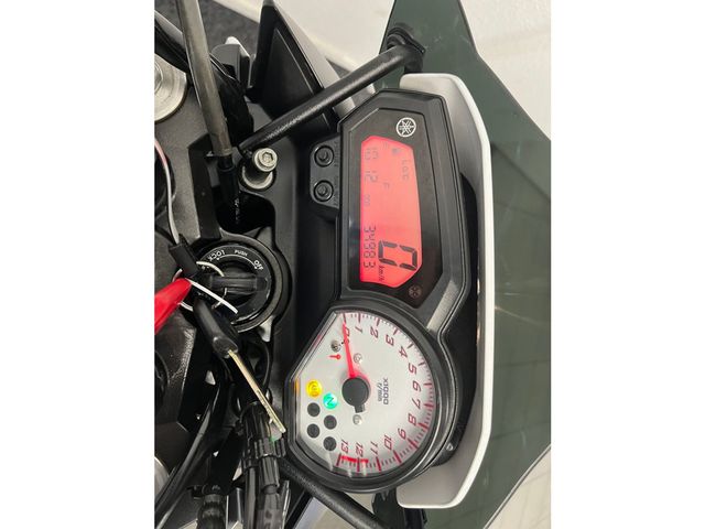 yamaha - fz-8-abs