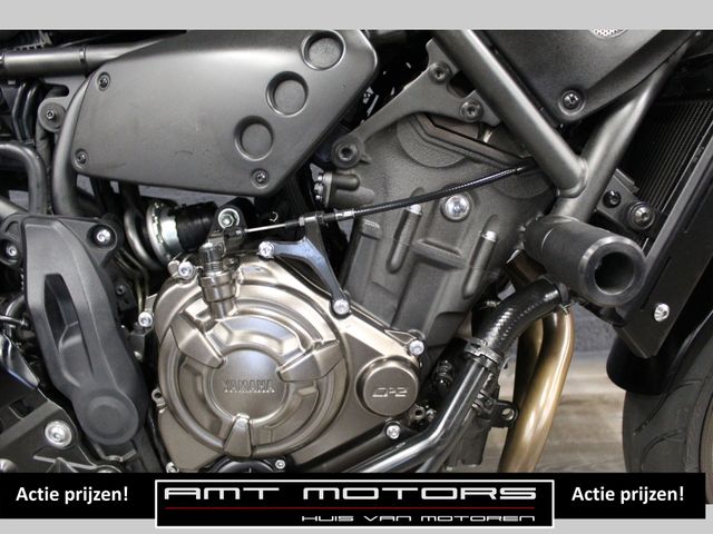 yamaha - xsr-700-abs