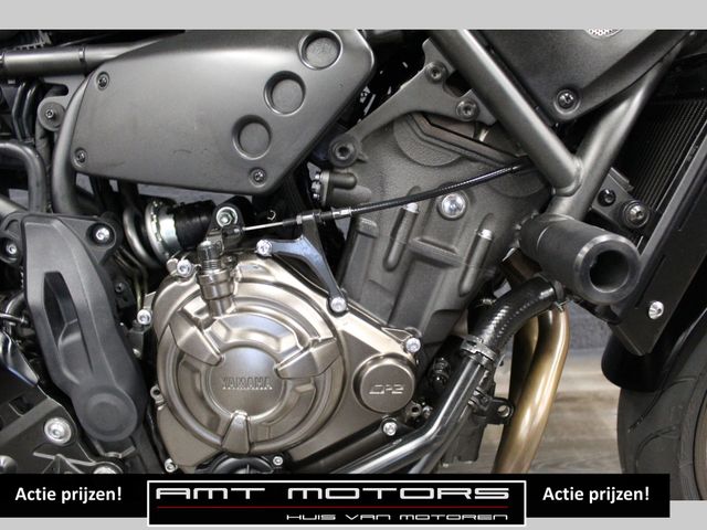 yamaha - xsr-700-abs