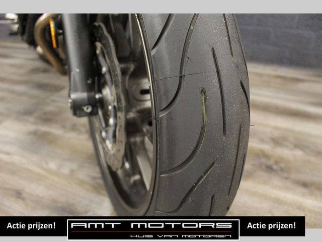 yamaha - xsr-700-abs