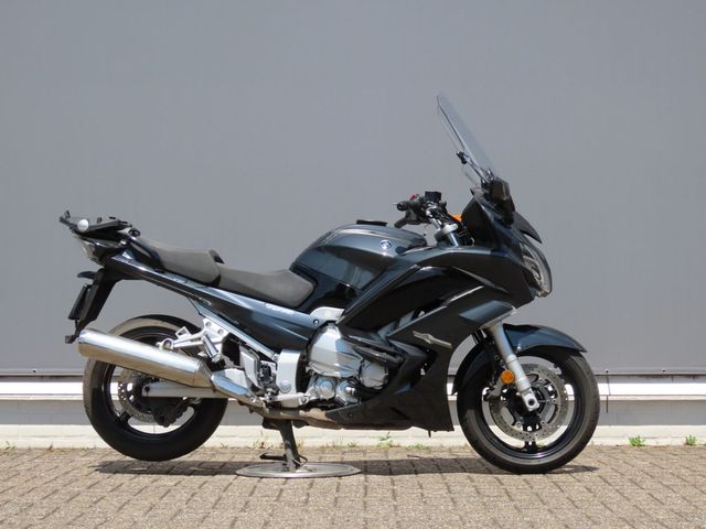 yamaha - fjr-1300