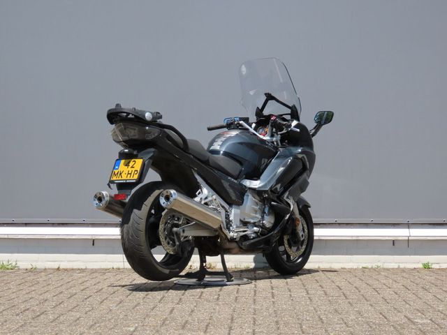 yamaha - fjr-1300