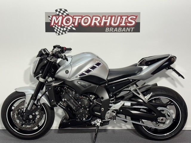 yamaha - fz-1