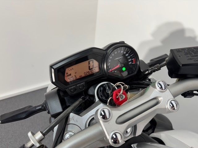 yamaha - fz-1