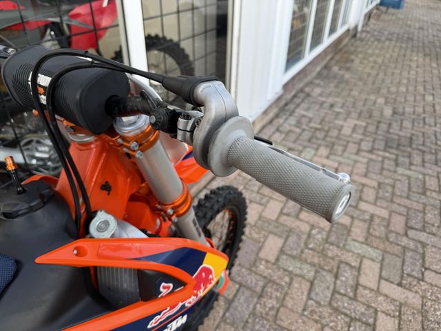 ktm - 450-sx-f-factory-edition