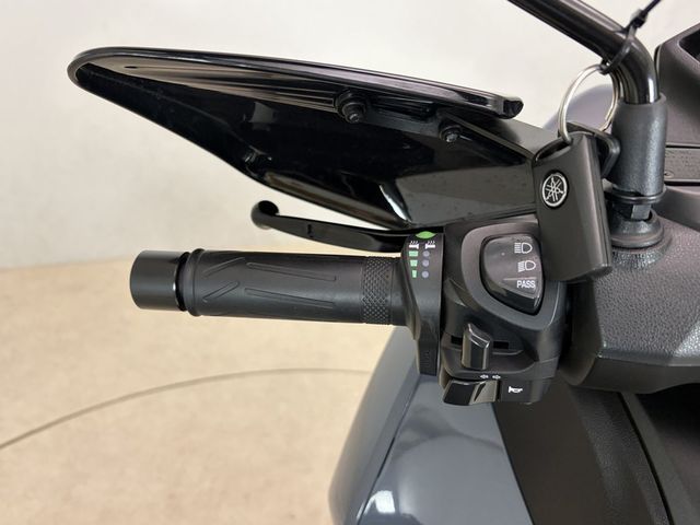 yamaha - tricity-300
