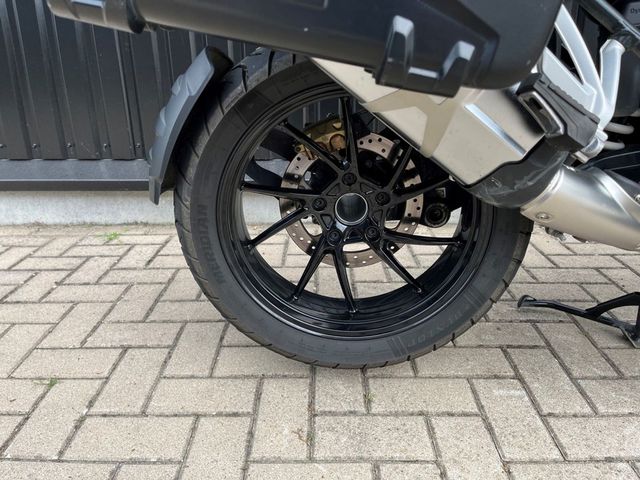 bmw - r-1250-gs