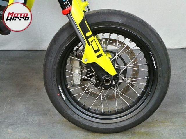 husqvarna - 701-supermoto