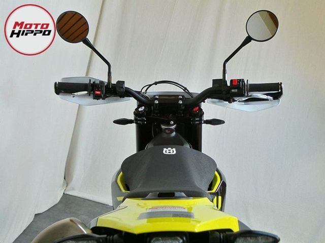 husqvarna - 701-supermoto