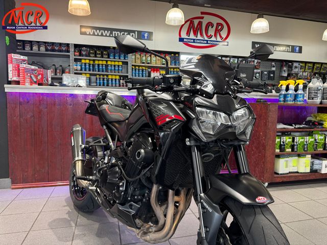 kawasaki - z900