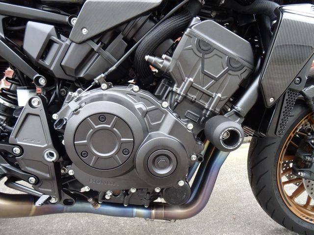 honda - cb-1000-r-black-edition