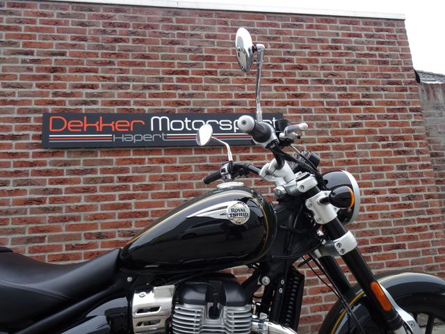 royal-enfield - super-meteor-650