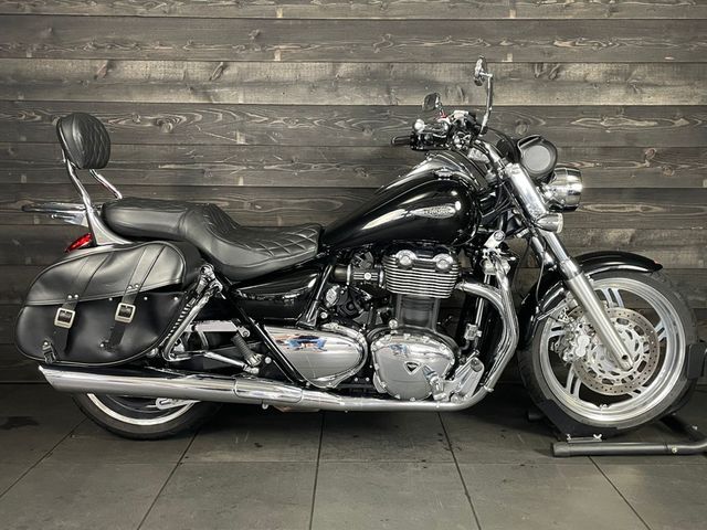 triumph - thunderbird