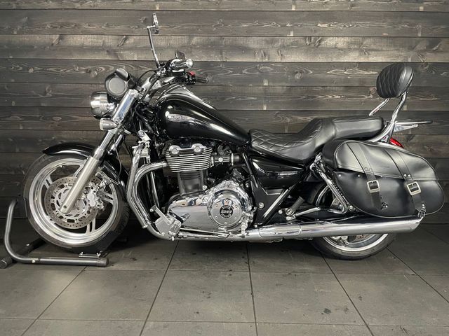 triumph - thunderbird