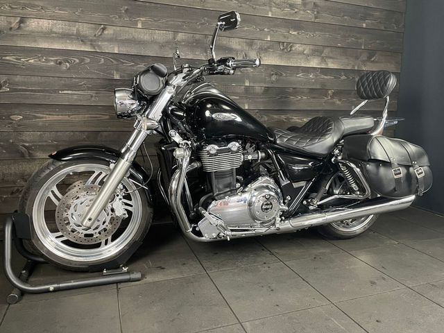 triumph - thunderbird