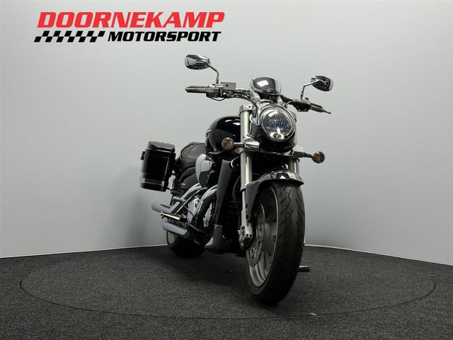 suzuki - m-1800-r-intruder