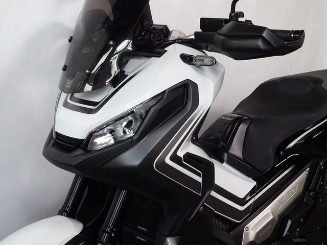 honda - x-adv