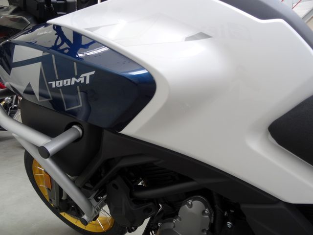 cfmoto - 700-mt-adventure