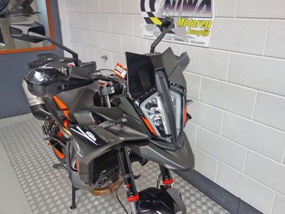 KTM 890 SMT – foto 4