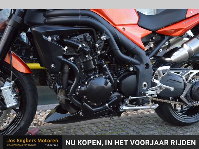 triumph - speed-triple-1050