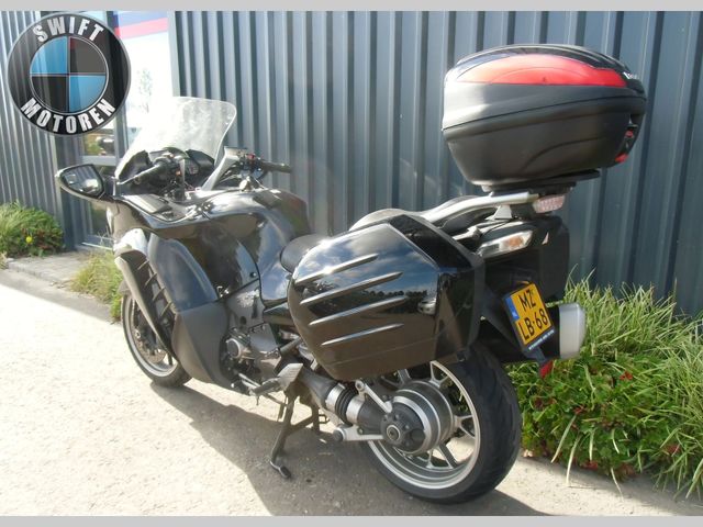 kawasaki - gtr-1400