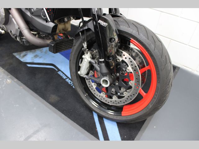 ducati - hypermotard-950-rve
