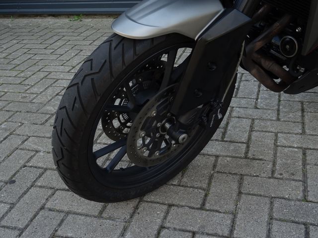 moto-morini - x-cape