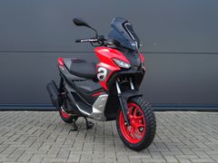 APRILIA SR GT 200