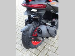 Aprilia SR GT 200 / sport 2025 nieuw – foto 10 van 19