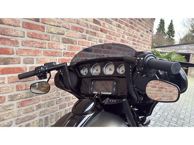 harley-davidson - street-glide-special-flhxs