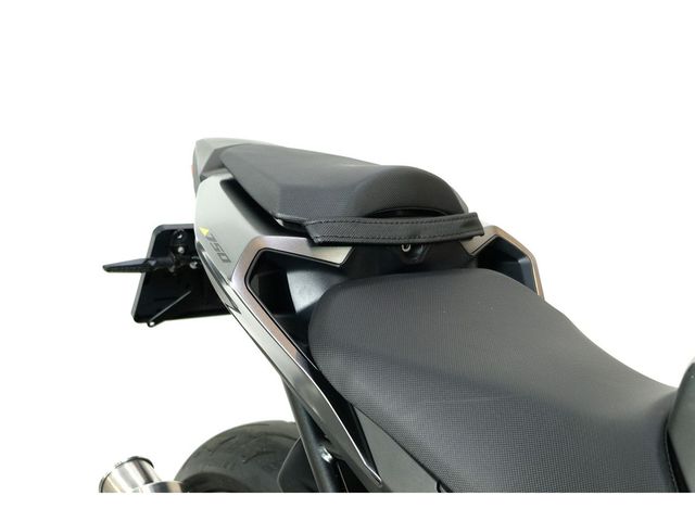 honda - cb-750-hornet