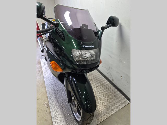 kawasaki - zzr-1100