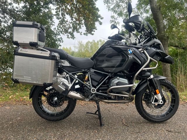 bmw - r-1200-gs-adventure-triple-black