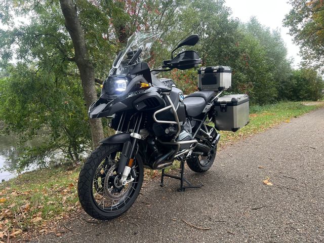bmw - r-1200-gs-adventure-triple-black