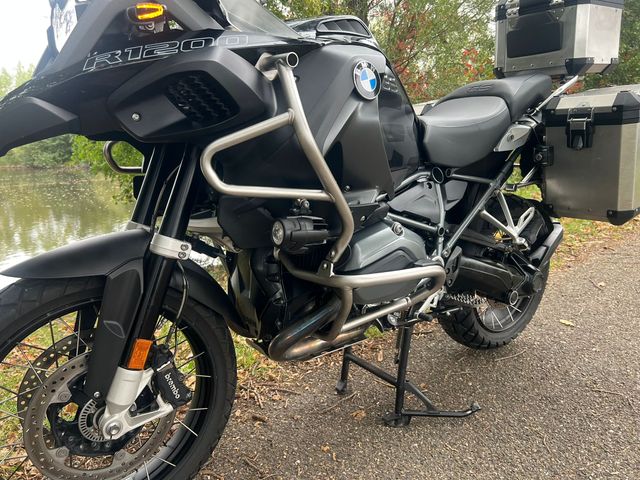 bmw - r-1200-gs-adventure-triple-black