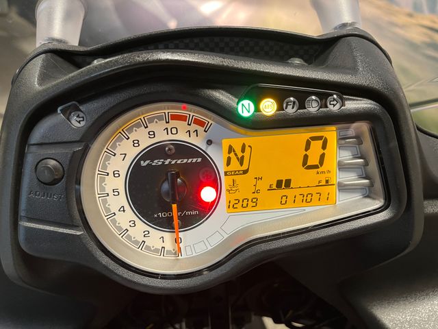 suzuki - v-strom-650-abs