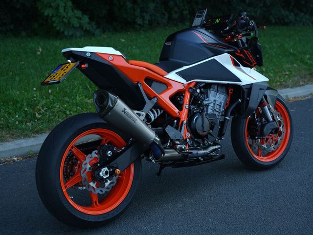 ktm - 990-duke-r
