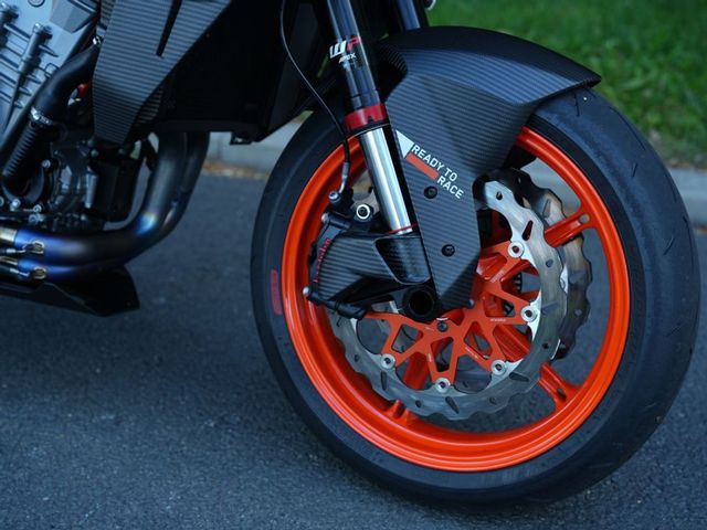 ktm - 990-duke-r
