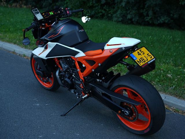 ktm - 990-duke-r