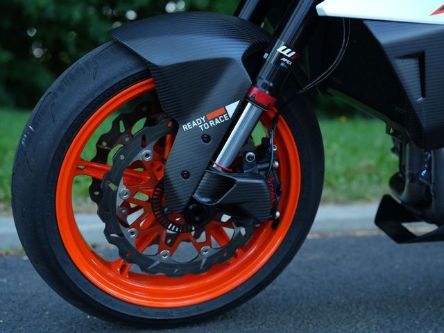 ktm - 990-duke-r