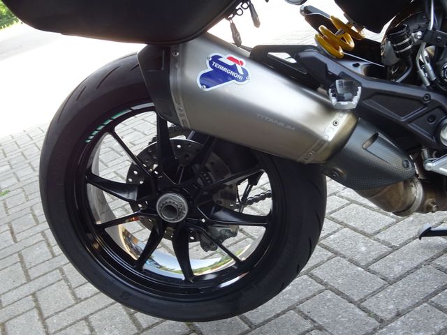 ducati - hyperstrada