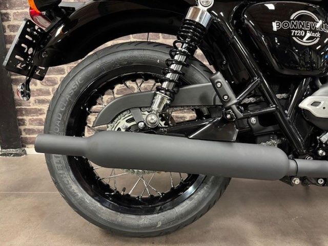 triumph - bonneville-t-120-black