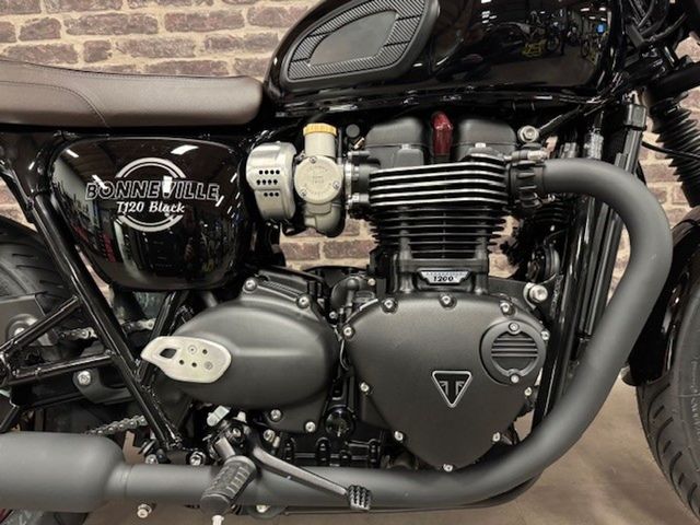 triumph - bonneville-t-120-black