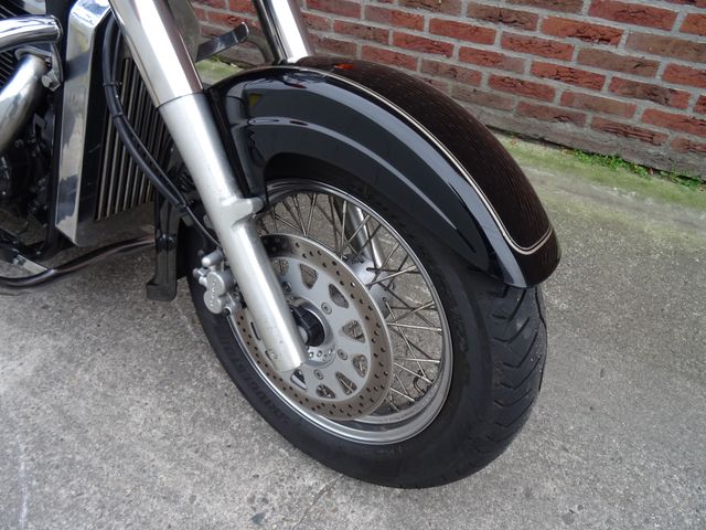 suzuki - vl-800-volusia