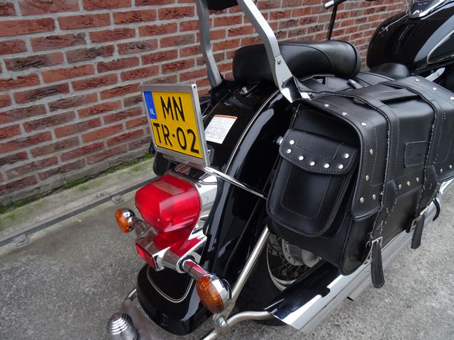 suzuki - vl-800-volusia