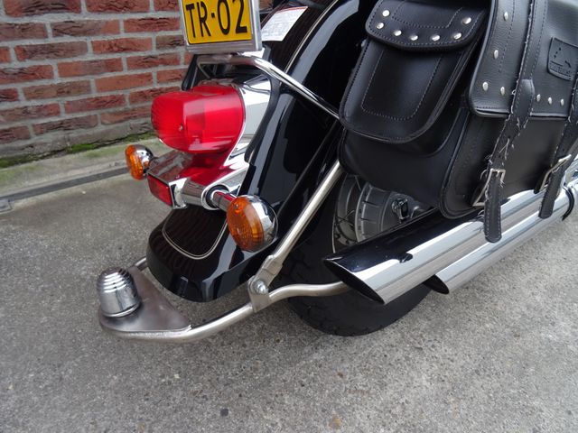 suzuki - vl-800-volusia