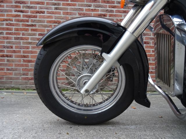 suzuki - vl-800-volusia