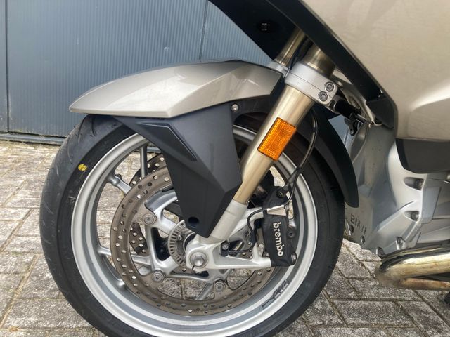bmw - r-1200-rt