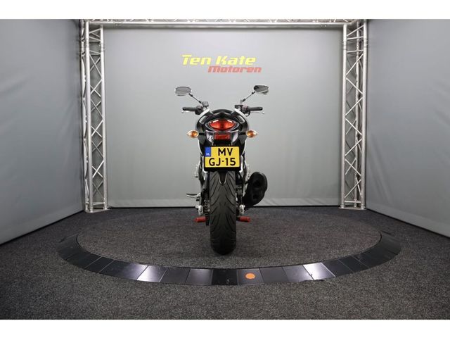 suzuki - sfv-650-gladius