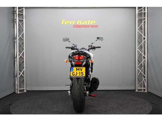 suzuki - sfv-650-gladius